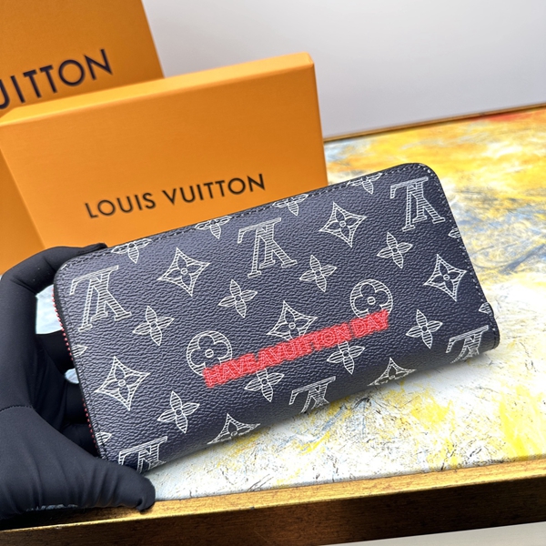 LVコピーウォレット側面デザイン